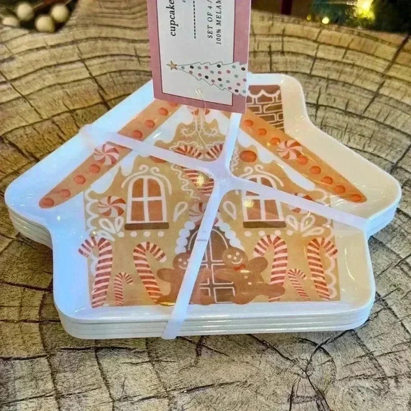 Cupcakes and Cashmere Gingerbread House Appetizer Plates Set of 4 Holiday - Picture 4 of 6